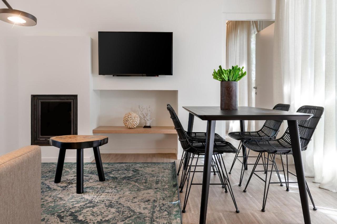 Residence Lungomare - Charming Apartments Ричоне Екстериор снимка