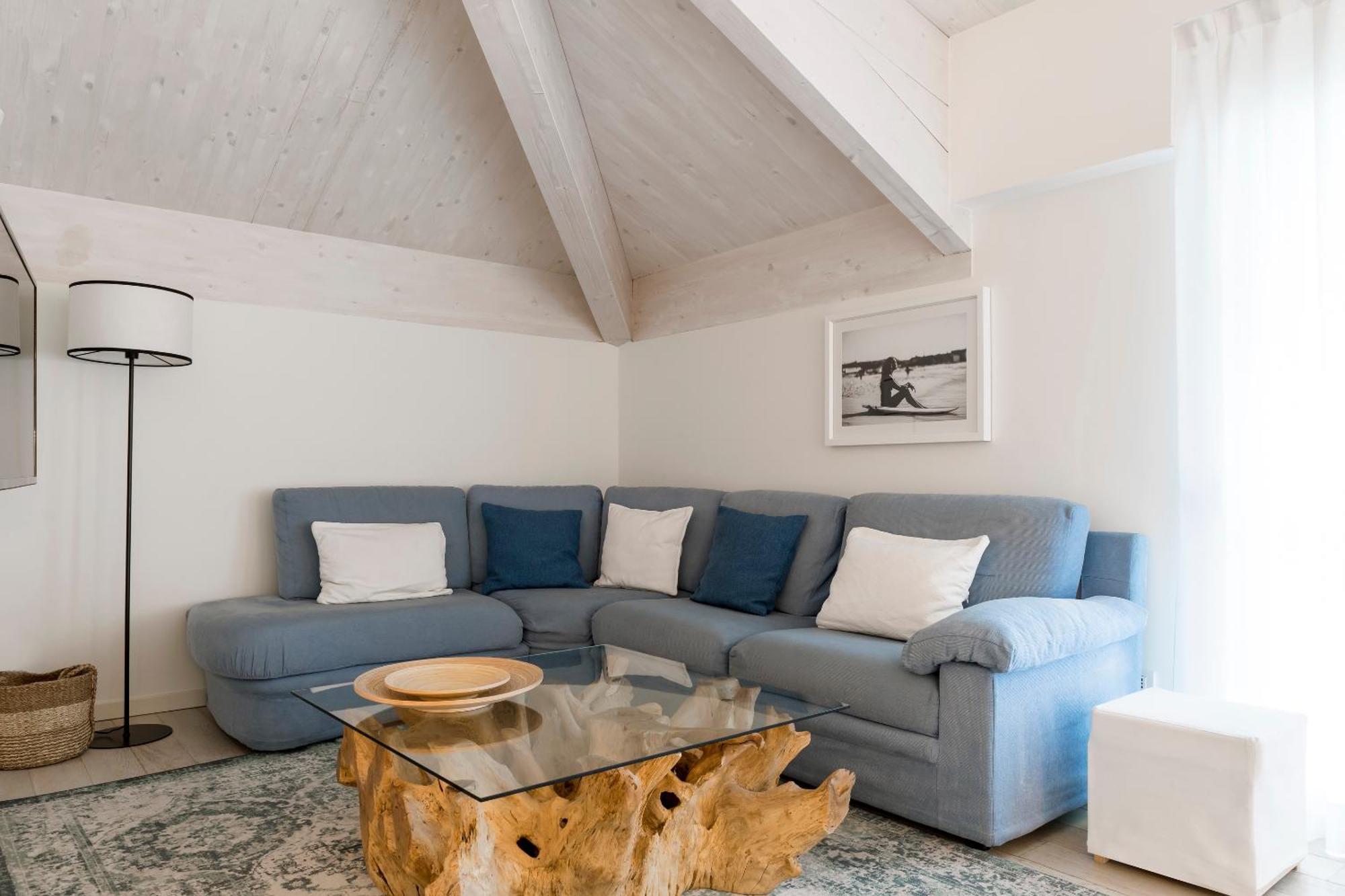 Residence Lungomare - Charming Apartments Ричоне Екстериор снимка